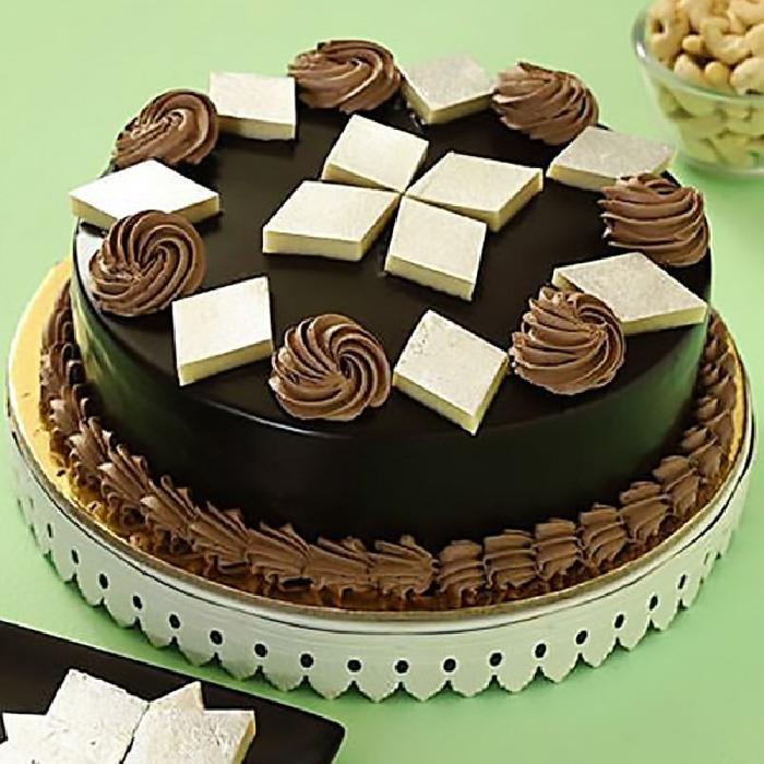 Chocolate KajuKatli Cake