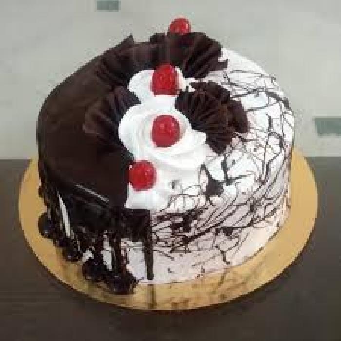 Black Forest Chips Cake